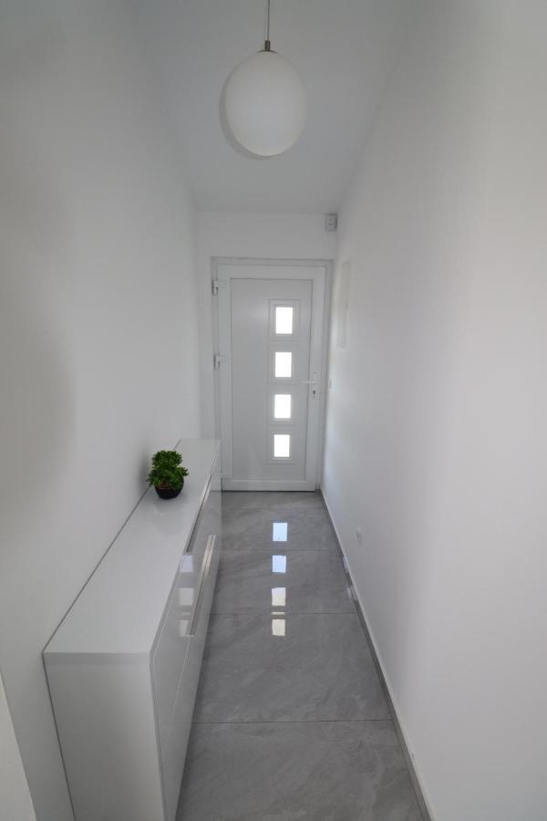Vrsi Apartments 外观 照片