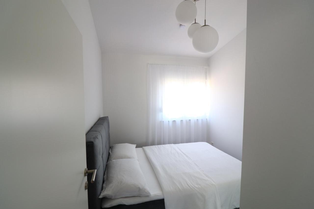 Vrsi Apartments 外观 照片